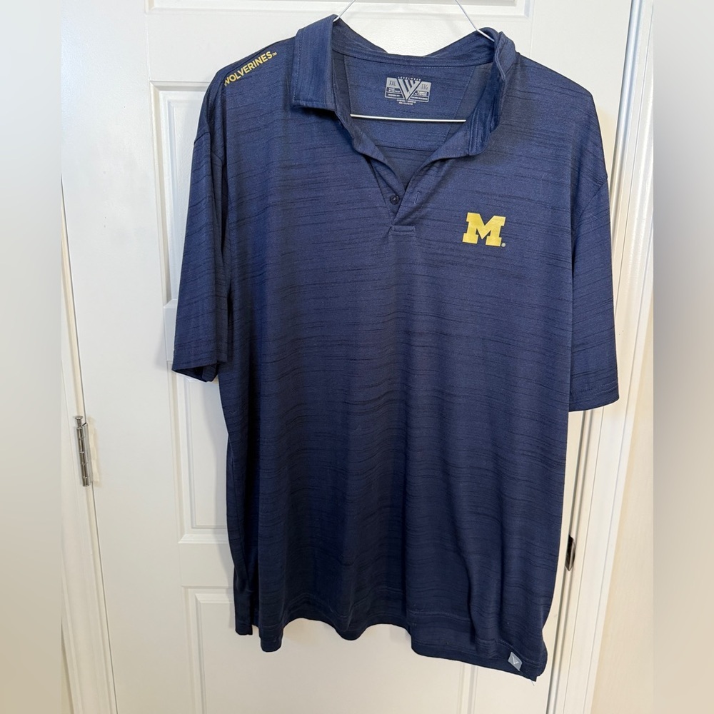 Michigan Wolverines Men's Polo Shirt XXL Collegiate Gift Football Sports - Picture 1 of 5